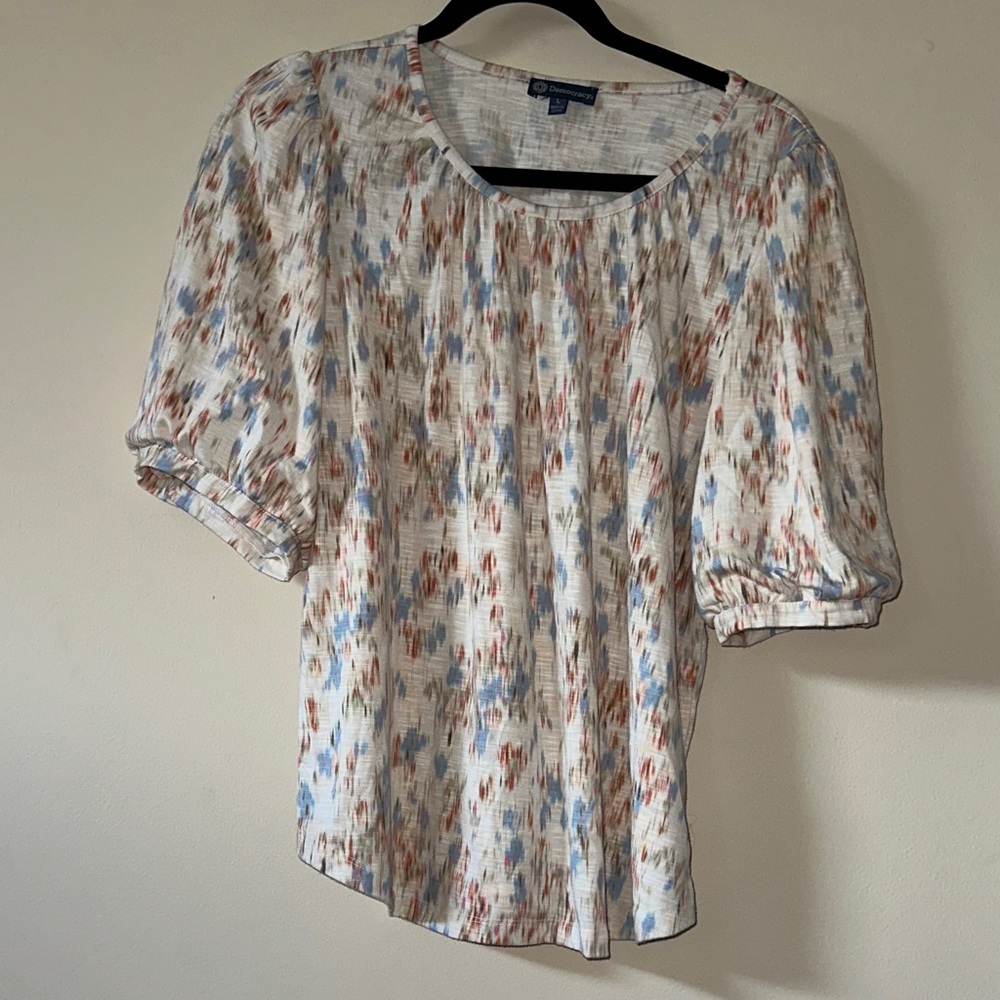Democracy White and Multicolor Blouse